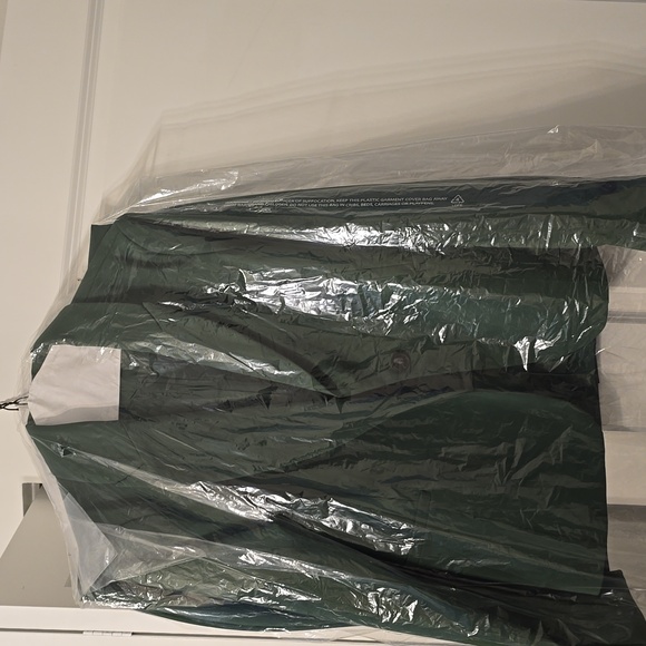 Nicole Miller Green Skirt Suit set - Large blazer and XL skirt - Picture 11 of 11